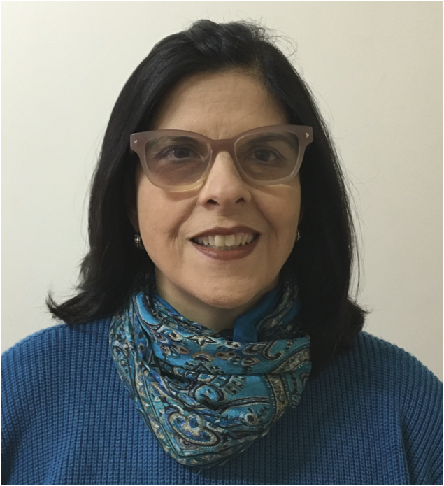 Dra. Marina Moraes de Barros